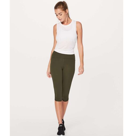 Lululemon Train Times Crop 17" Dark Olive Size 4 NEVER WORN - Picture 5 of 8